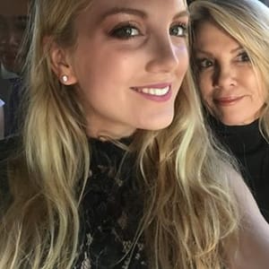 Avery Singer