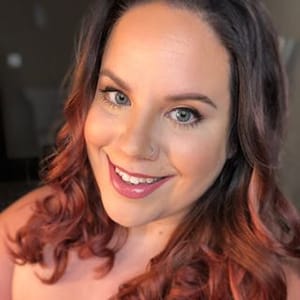 Whitney Way Thore