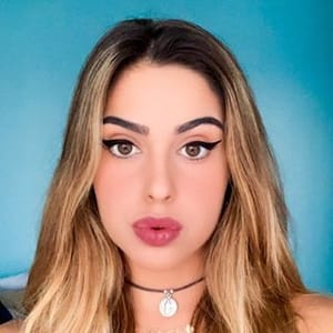 Victoria Caro