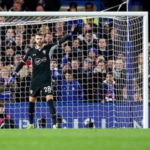 Angus Gunn
