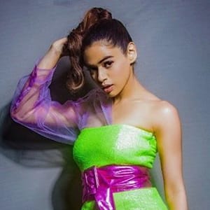 Shalmali Kholgade