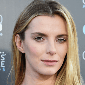 Betty Gilpin