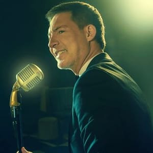 Adrián Suar