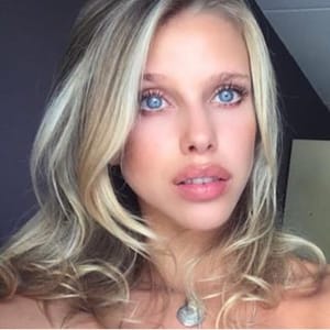 Vivianne Tess