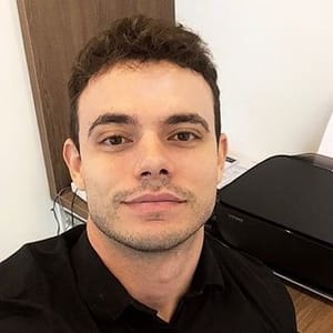 Dr. Flavio Silva