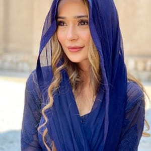Sara Khan