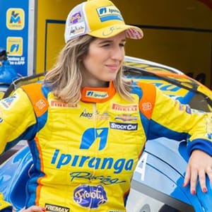 Bia Figueiredo