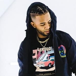 lirico En La Casa