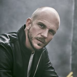 Gustaf Skarsgard
