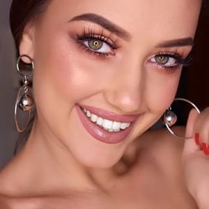 Agne Brunette