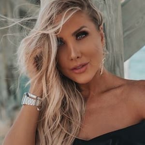 Bruna Manzon