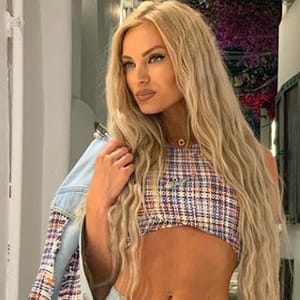 Julia Nova