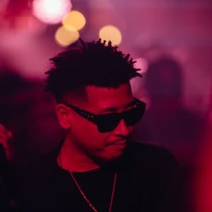 Djtob