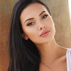 Breanna Espina