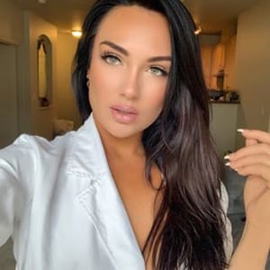 Taya Rose
