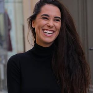 Laura Petard