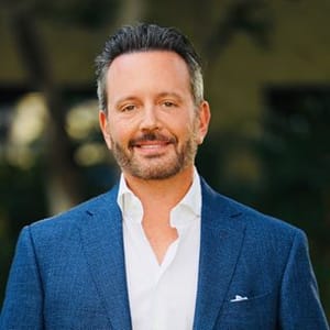 Brent Saunders