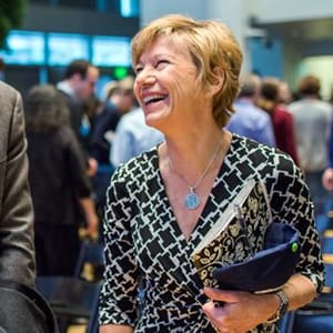 Dr. Sue Desmond hellmann