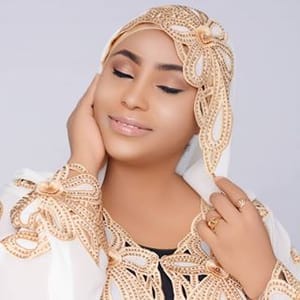 Esma Khan