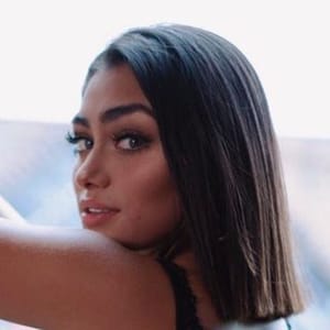 Yessica Y Manzano