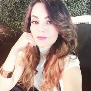 Lorena D' La Garza