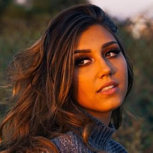 Hannah Mrozak