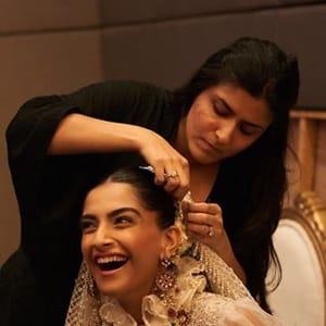 The School Of Makeup And Hair