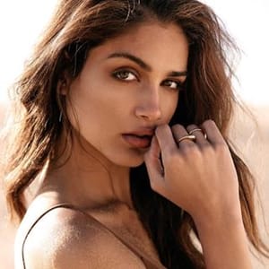 Evelyn Yañez