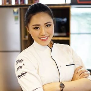 Nina Bertha C