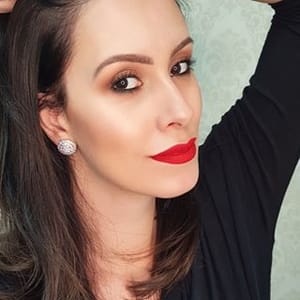 Babi Maquiadora