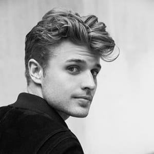 Sandro Cavazza