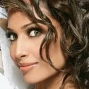Flora Saini