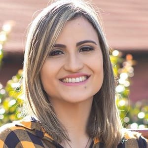 Letícia Brandão