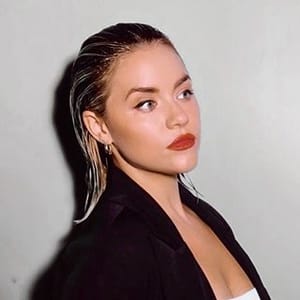 Keri Fay