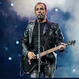 Haluk Levent
