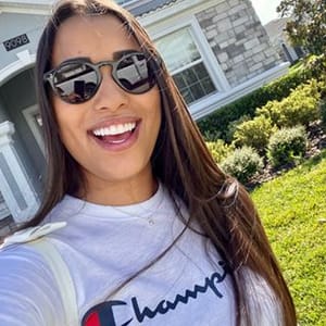 Stefani Castanheira