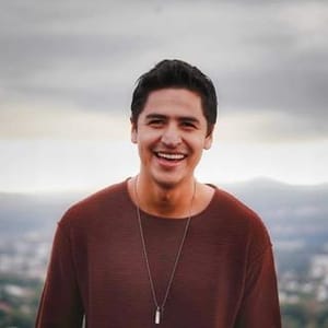 Cantautor Christian Velez