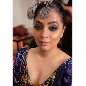 Aakriti Kochar Makeup Hair