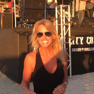 Elin Hilderbrand