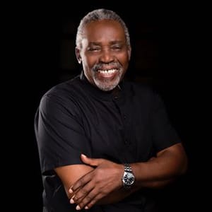 Olu Jacobs