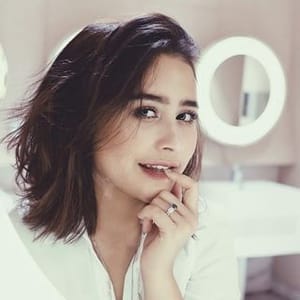 Prilly Latuconsina