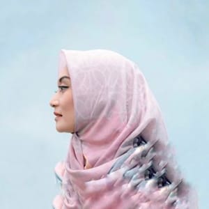Ayu Pratiwi
