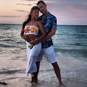 Basi Y Deisy Bachata &amp; Salsa