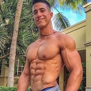 Tomas