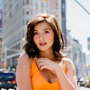 Joyce Pring