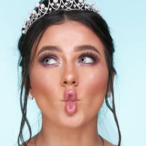 ‎sofia Charaf