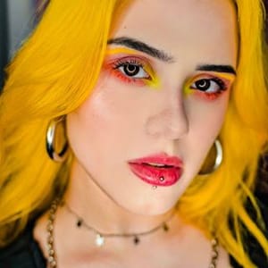 Evie Dee