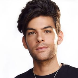 Hale Leon