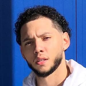 Steven rey Simpson