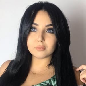 Yasmine Belkacem